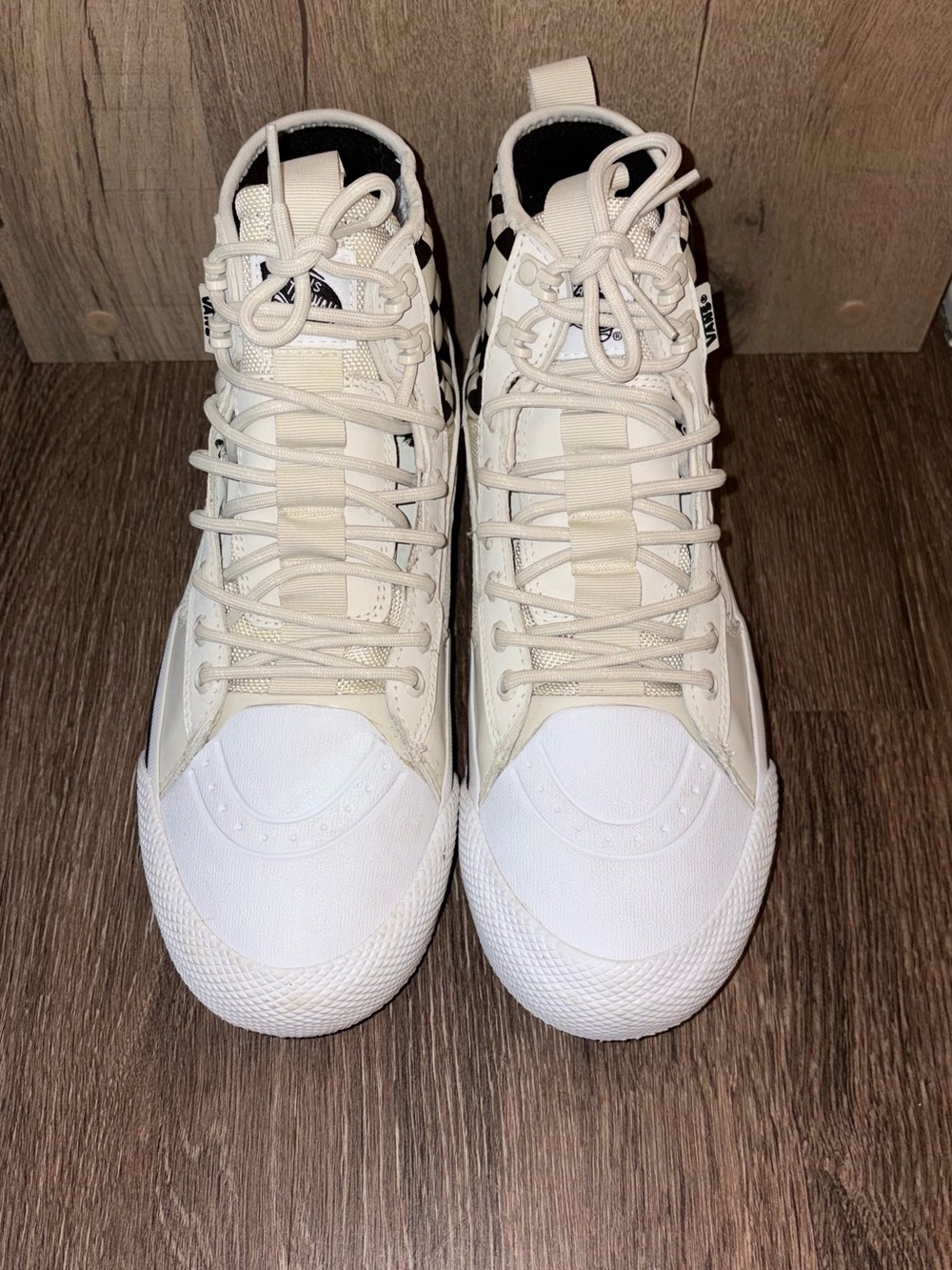 VANS UA SK8-HI GORE-TEX MTE-3 (CHECKERBOARD) UNISEX SNEAKERS - Picture 4 of 10